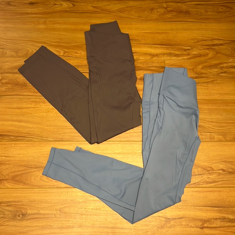Lot of 2 Halara Crossover Leggings - Size XS